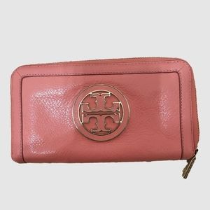 TORY BURCH Leather Continental Wallet